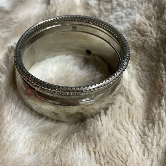 Bundle of silver tone bracelets (5) - Picture 2 of 6